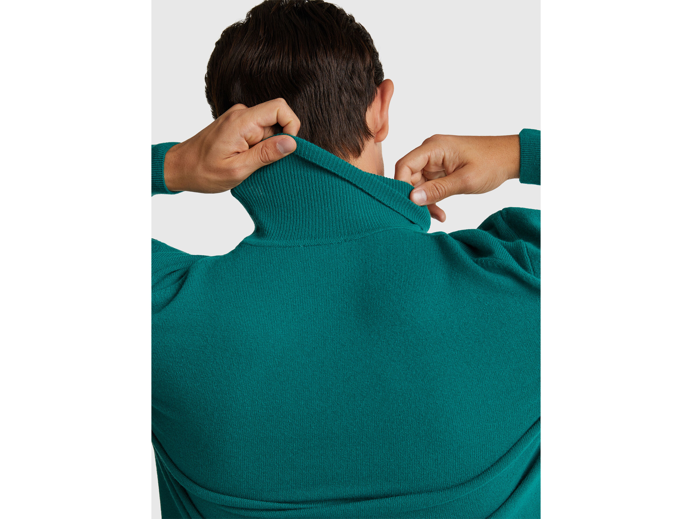 TURTLE NECK SWEATER Men image number 4